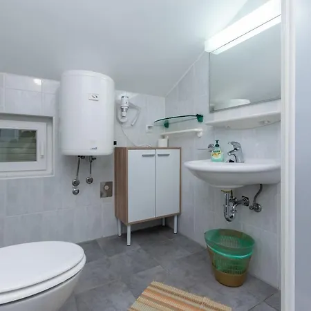 Ivan M Apartmán Lopar