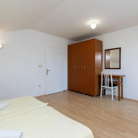 Appartement Ivan M *