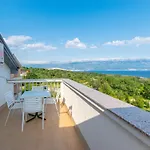 Ivan M Apartament